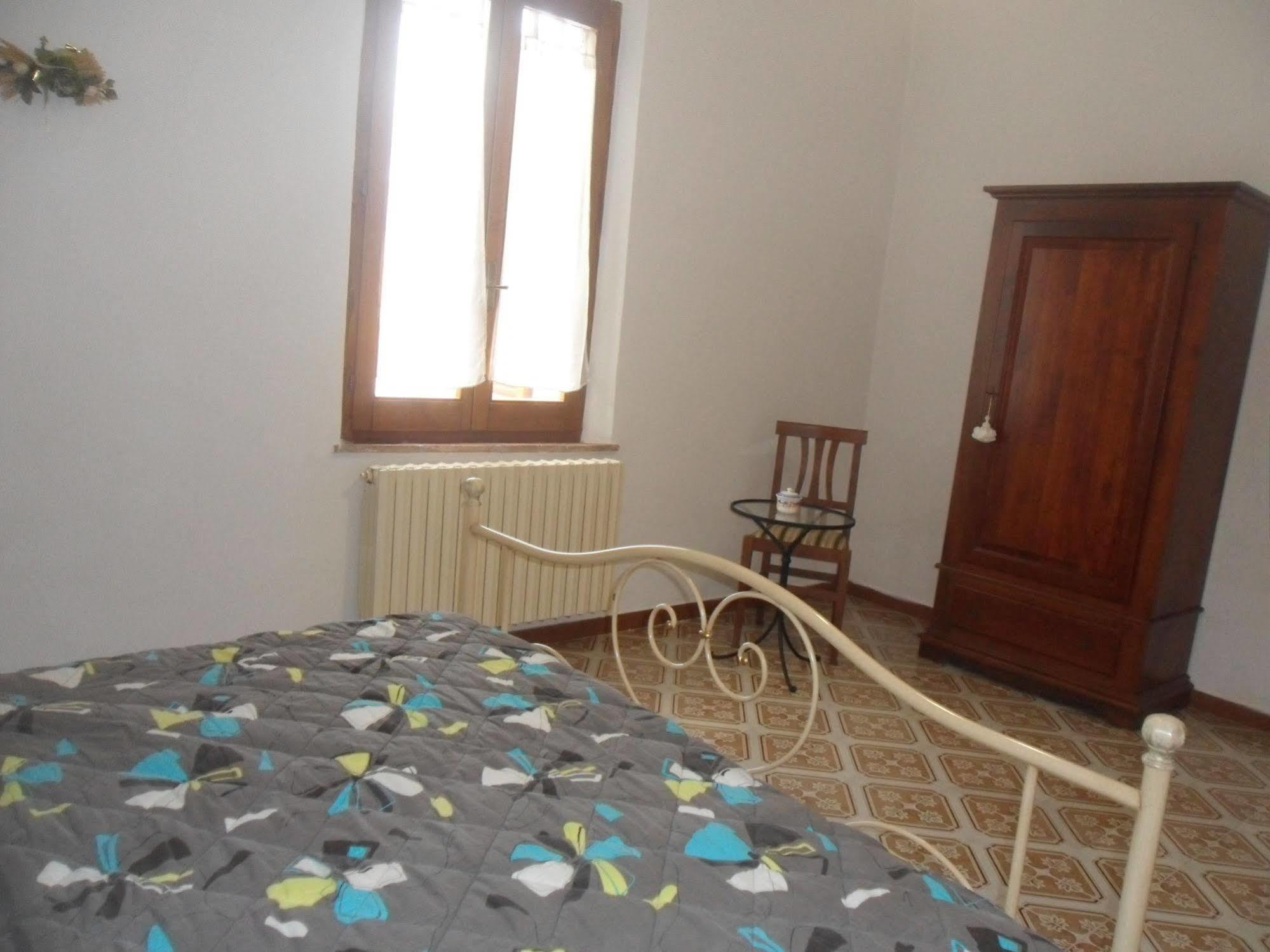 La Civetta Apartment Torrita di Siena Luaran gambar